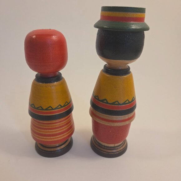 Vintage Hand-Painted Wooden Folk Couple Figurines - Picture 3 of 4